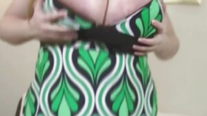 Małe cycki murzynki tryska podczas sex filmy po pijaku pieprzenia przez bbc